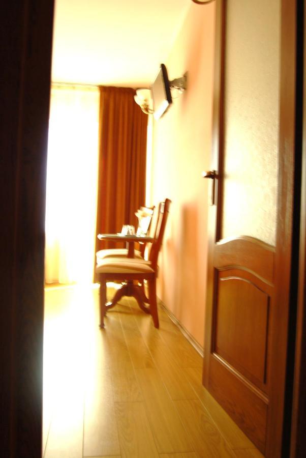 Hotel Casa Rad Sînmartin Exteriér fotografie